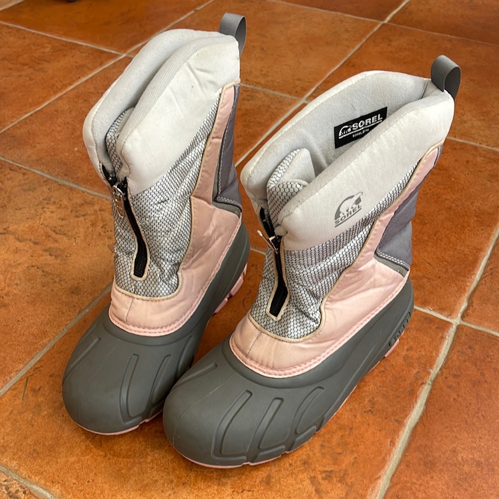 Sorel Snow Patrol Youth 5 Pink Gray Insulated Warm Front Zip Winter Snow Boots
